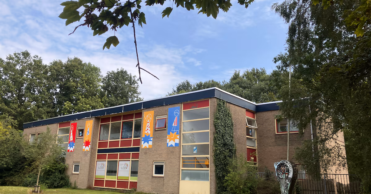 Integraal beheer van een opvanglocatie in een voormalig schoolgebouw